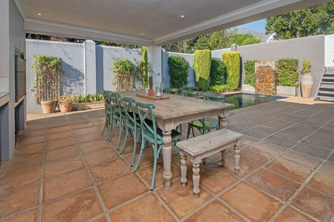 Casa a Paradyskloof, Provincia del Capo Occidentale, Sudafrica 4 - 19038958