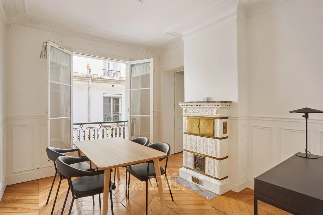 Apartment in Porte Dauphine, Paris 16e Arrondissement, Paris 5 - 19037374