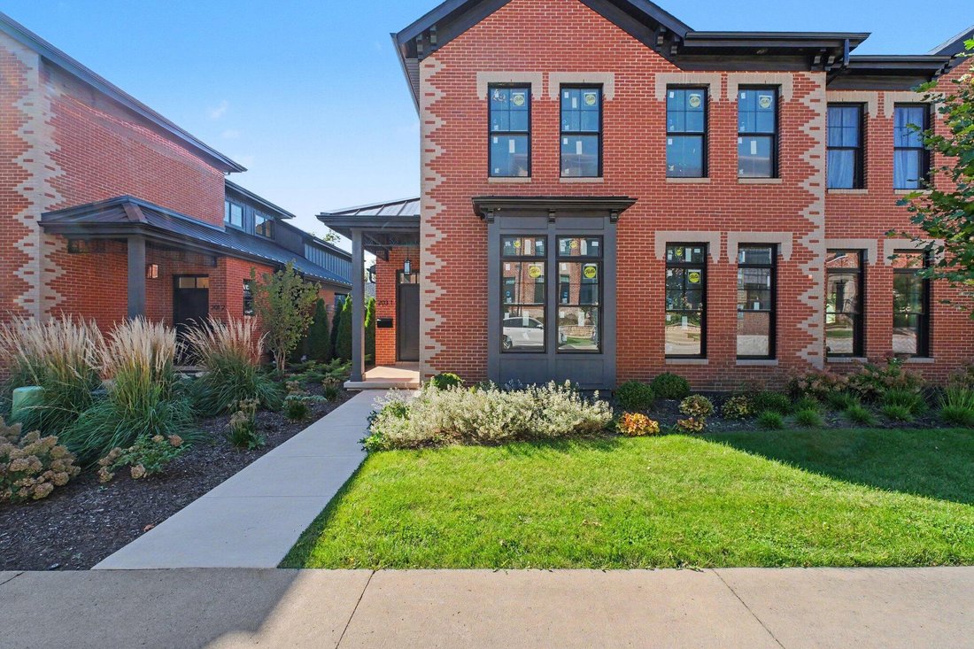 Townhouse in Valparaiso, Indiana, United States 1 - 17987042