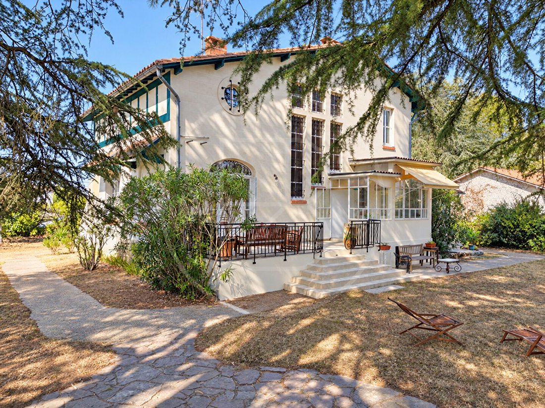 Villa in Libourne, Neu-Aquitanien, Frankreich 1 - 19040219