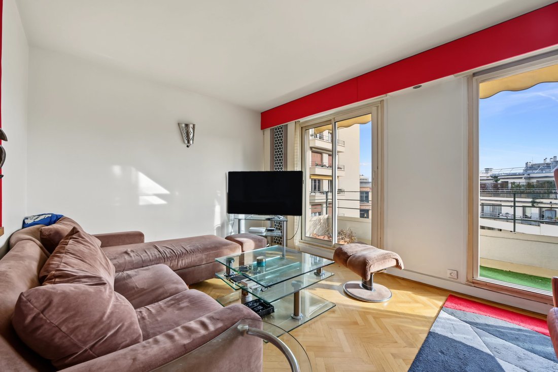Apartment in Violet Commerce, Paris 15e Arrondissement, Paris 5 - 15161342