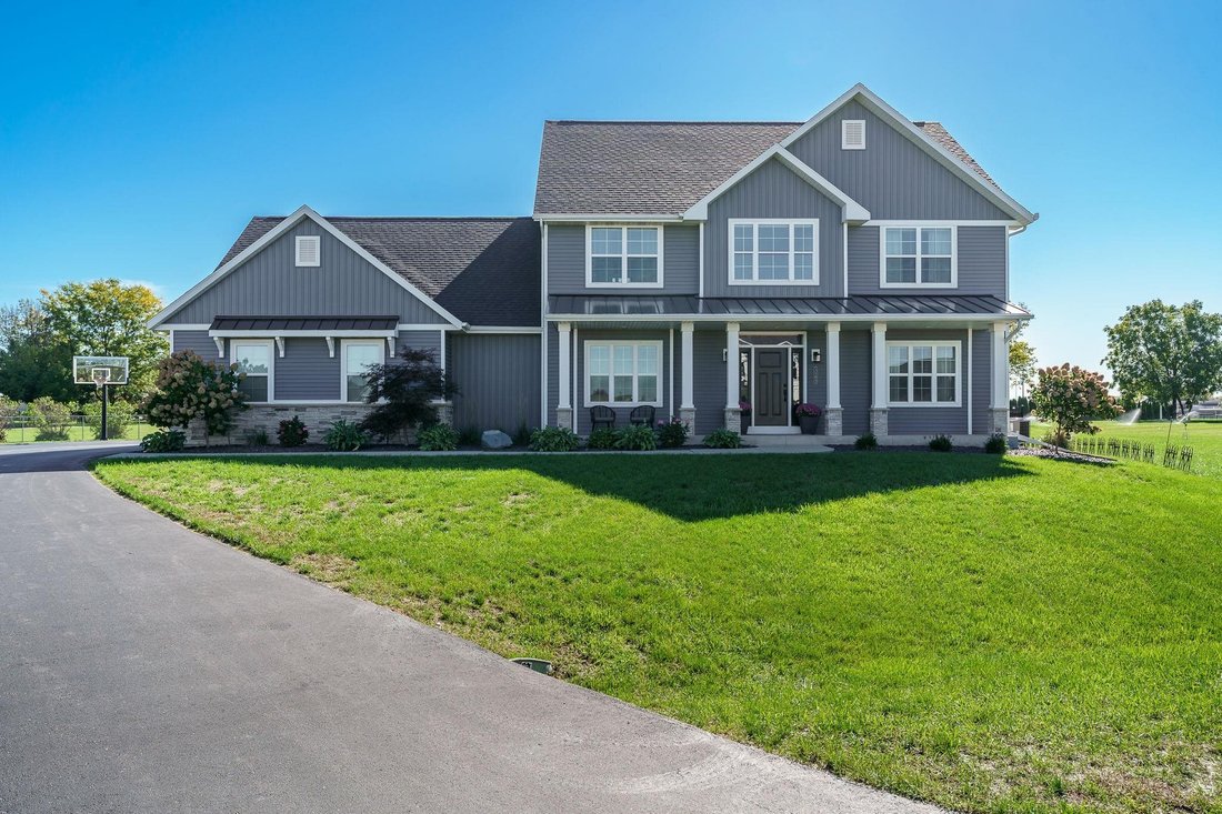 House in Beloit, Wisconsin, United States 1 - 19038313