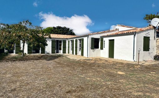 Casa en Sainte-Marie-de-Ré, Nueva Aquitania, Francia 1