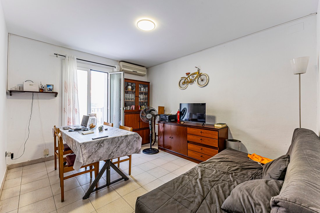 House in Sant Andreu de Palomar, Barcelona, Spain 3 - 19040501