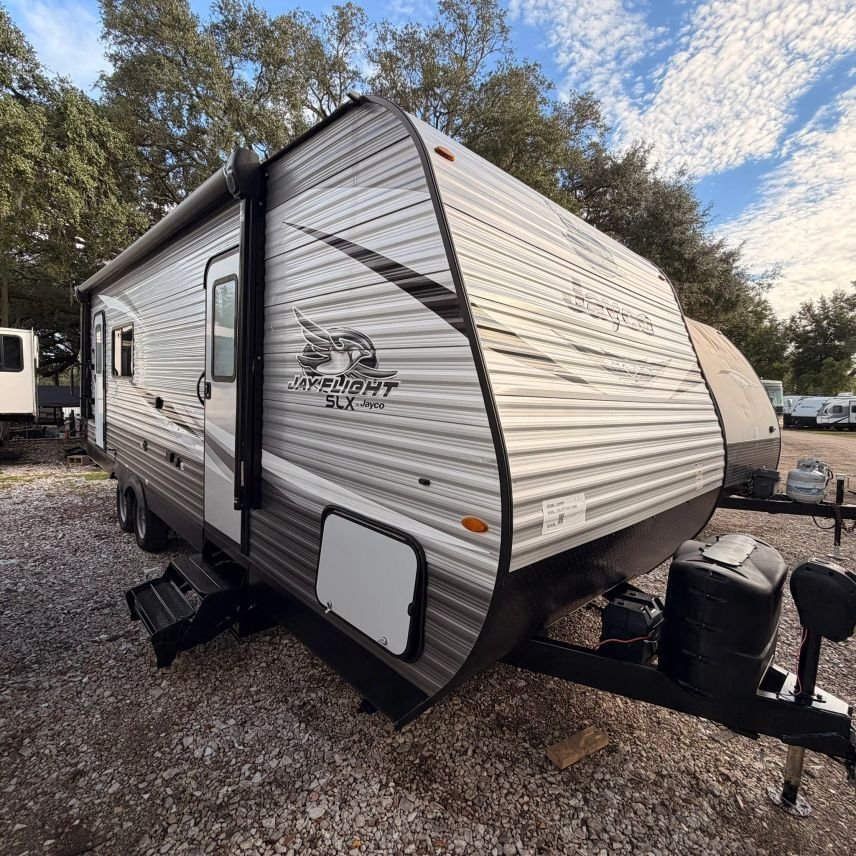 2021 Jayco Jay Flight SLX 8 235RKS in Thonotosassa, FL, United States 2 - 19037822