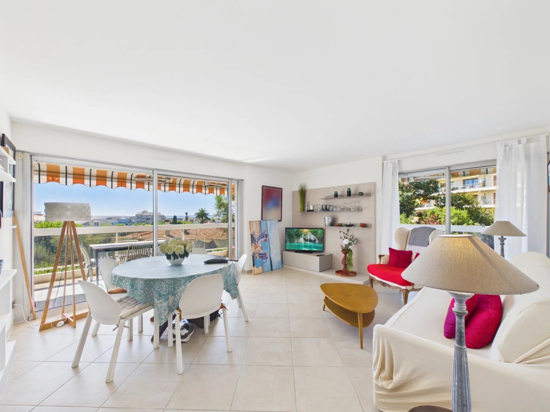 Apartment in Ponteil, Antibes, France 2 - 13415270
