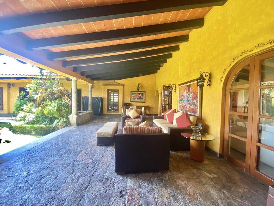 House in Cuernavaca, Morelos, Mexico 3 - 19041257