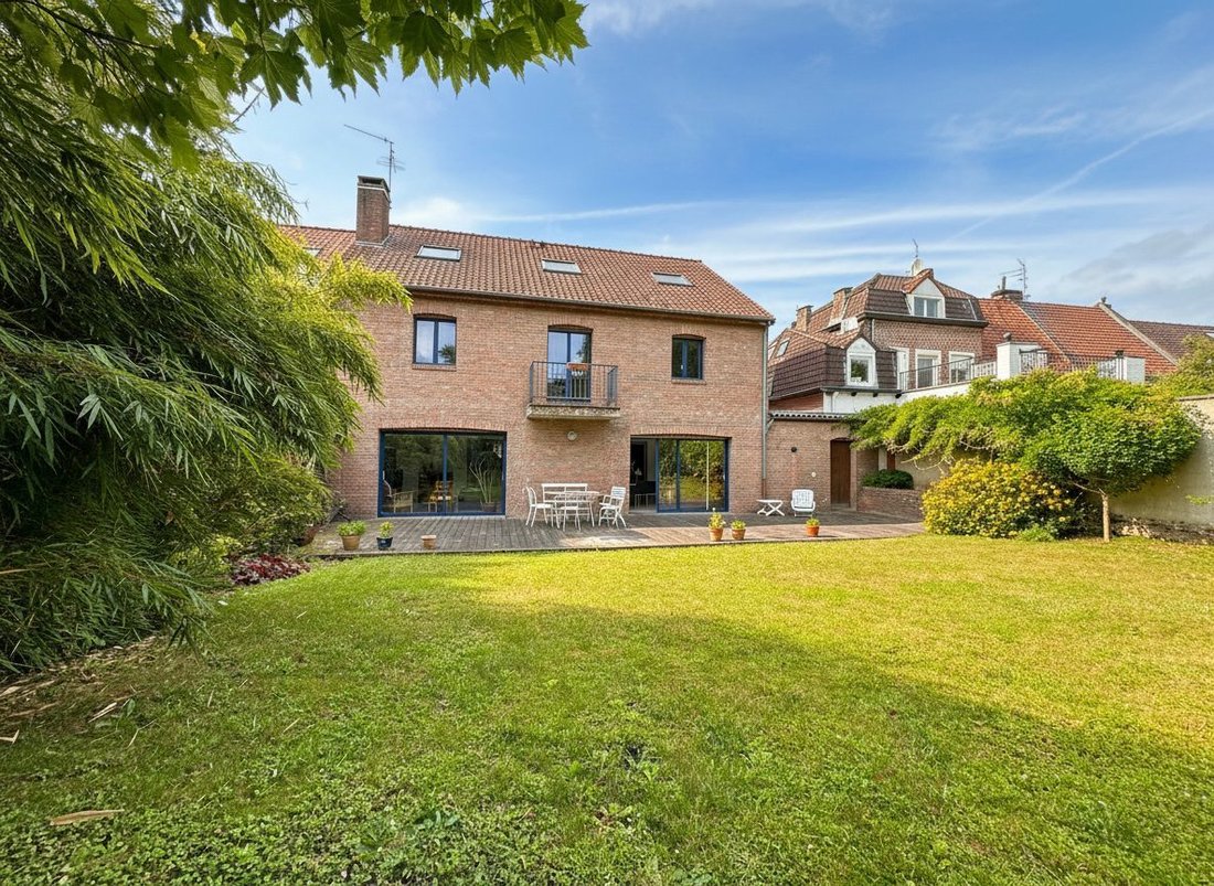 House in Marcq-en-Barœul, Hauts-de-France, France 1 - 19041385