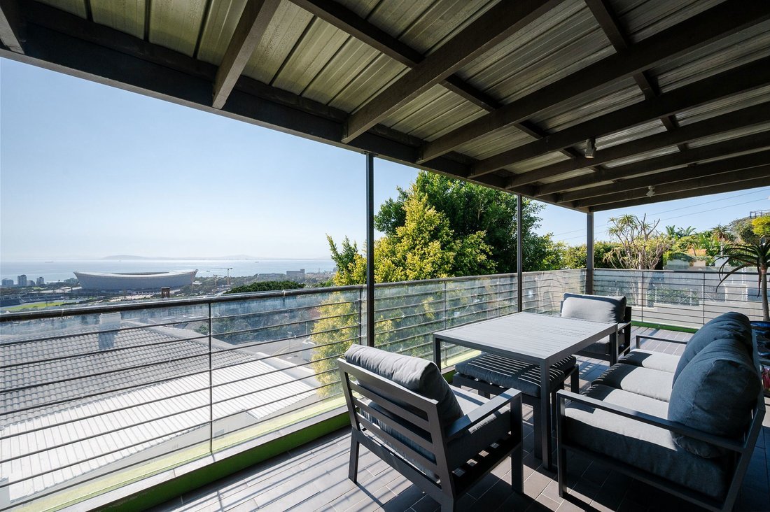 Townhouse in Green Point, Atlantic Seaboard, Cape Town 5 - 19039702