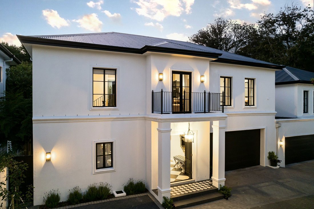 House in Claremont, Southern Suburbs, Cape Town 2 - 19040236