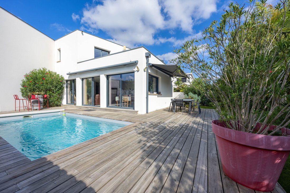 House in Le Lac-Bacalan, Bordeaux, France 3 - 19040406
