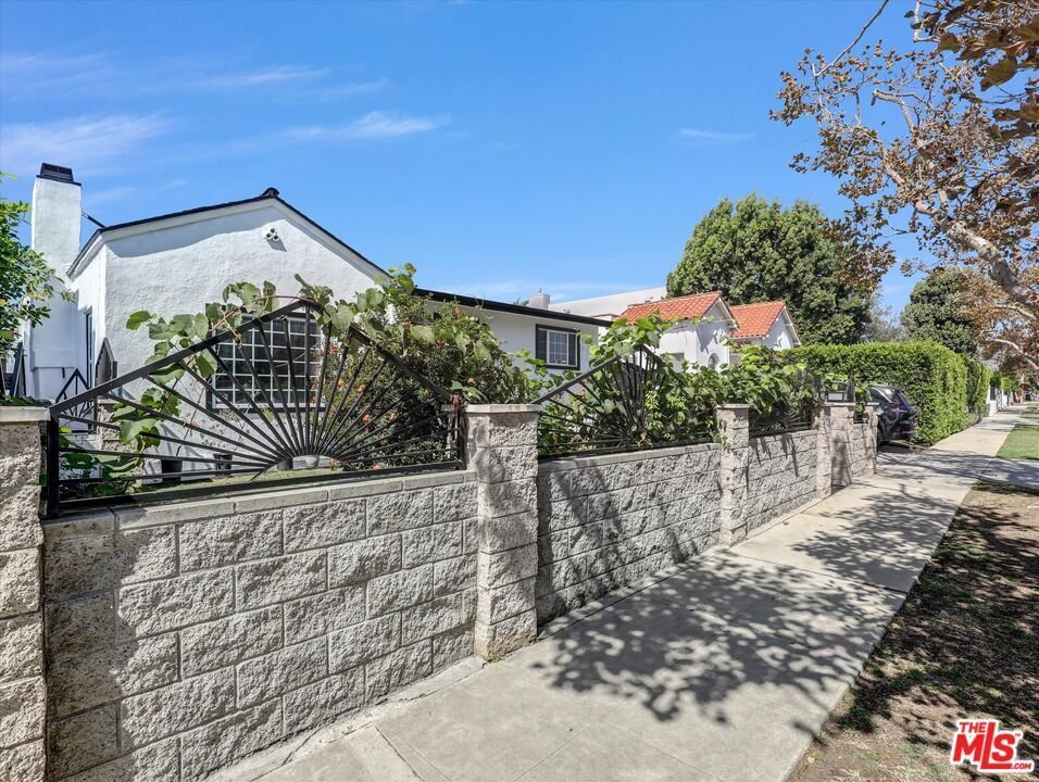 House in Los Angeles, California, United States 5 - 19039143