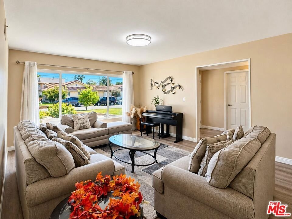House in West Covina, California, United States 3 - 19039153