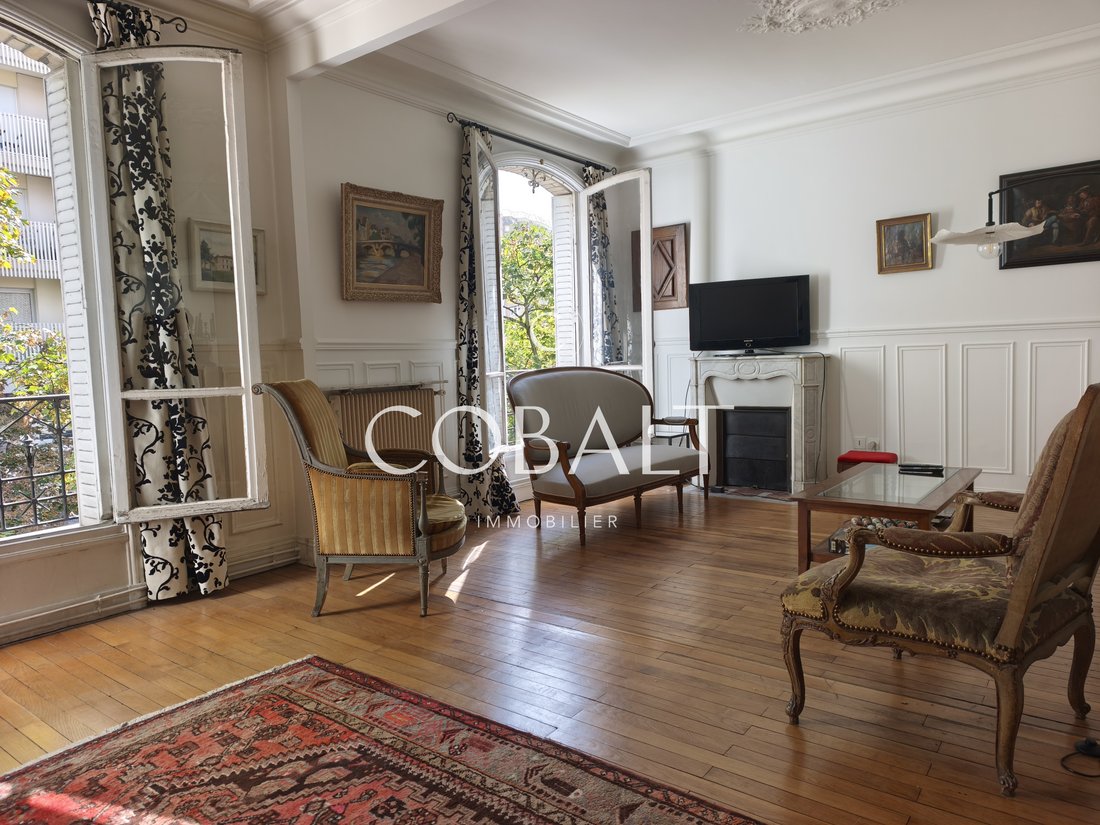 Apartment in Bois de Boulogne, Paris 16e Arrondissement, Paris 1 - 19040222