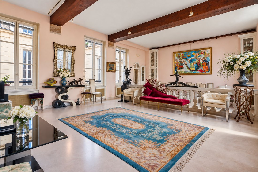Apartment in Saint Gervais, Paris 4e Arrondissement, Paris 2 - 19037510