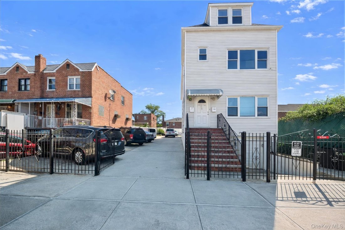 House in New York, New York, United States 1 - 19038288