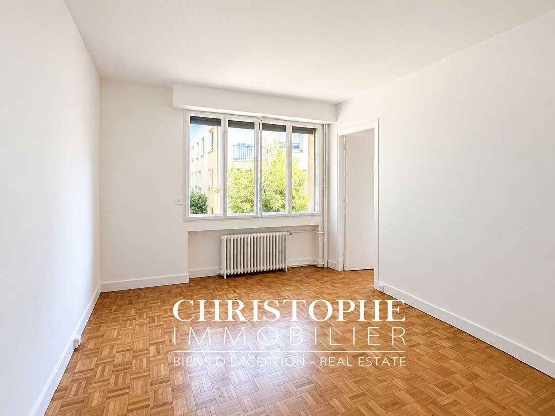 Apartment in La Plaine des Sablons, Neuilly-sur-Seine, France 2 - 19037631