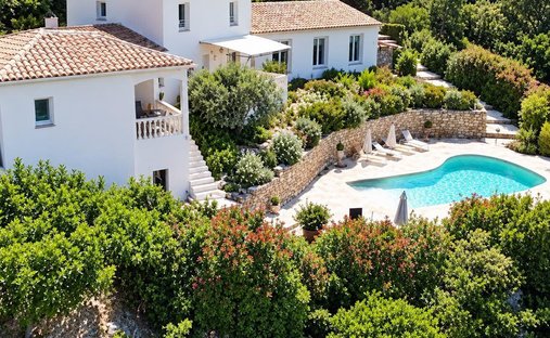 House in La Ville, Lorgues, France 1
