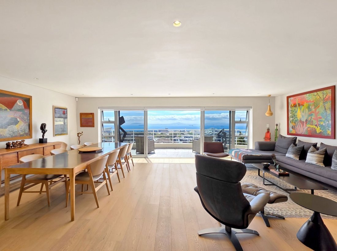Apartment in Green Point, Atlantic Seaboard, Cape Town 5 - 19040027