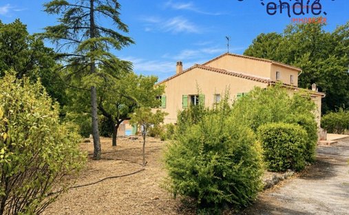 House in La Ville, Lorgues, France 1