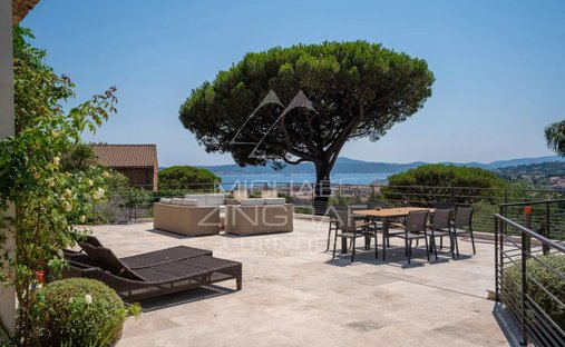 Villa à Ville-Les Saquedes-Le Bouillonnet, Sainte-Maxime, France 1