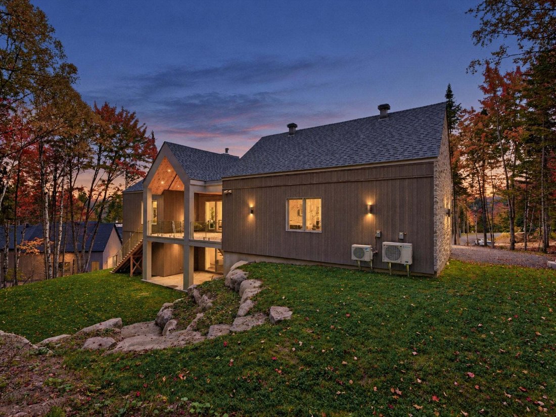 Casa a Sainte-Adèle, Québec, Canada 2 - 19040247