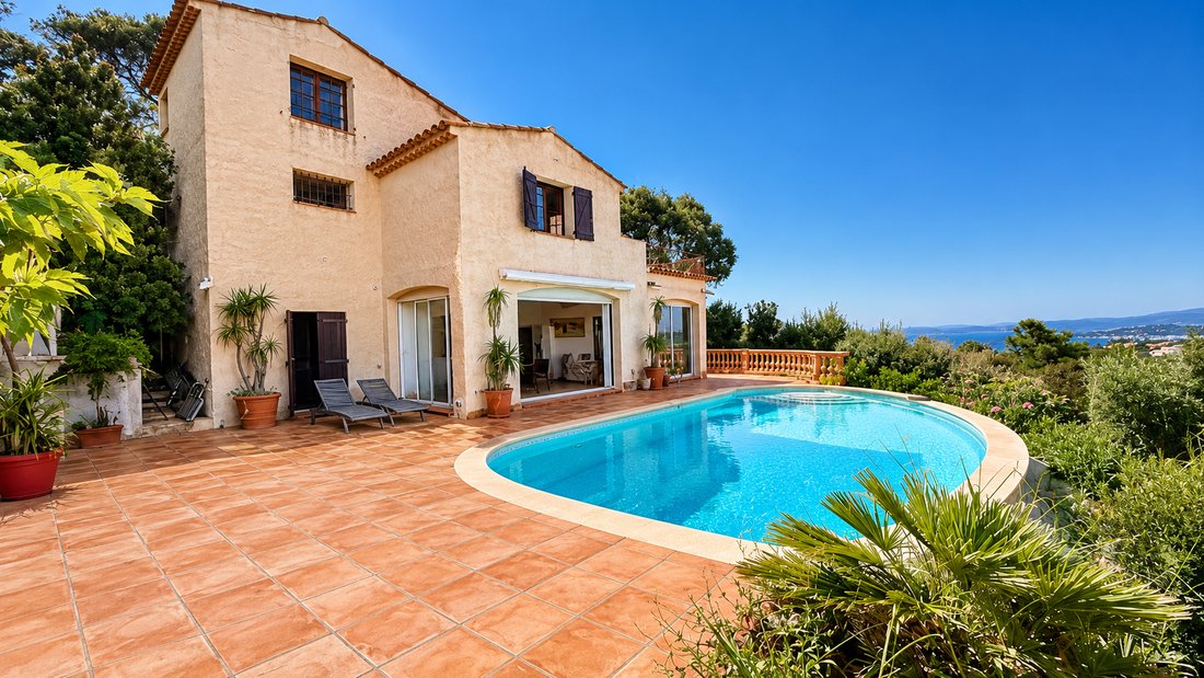 Villa à Les Issambres, Roquebrune-sur-Argens, France 2 - 19041036