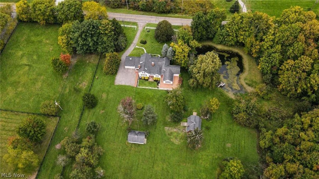 House in Novelty, Ohio, United States 2 - 19039659