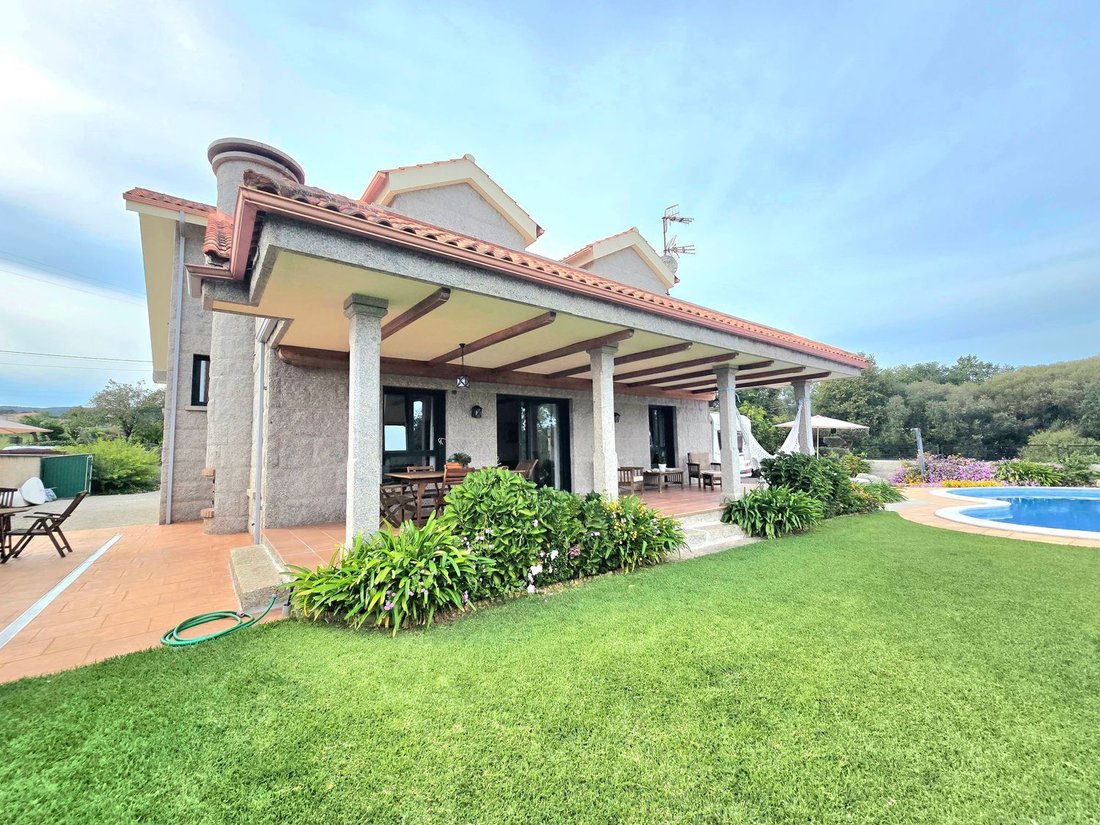 Villa in Tomino, Galicia, Spain 3 - 19038773