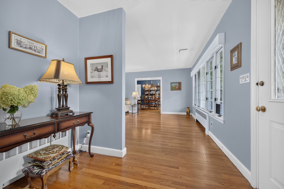 House in Cold Spring Harbor, New York, United States 3 - 19038070
