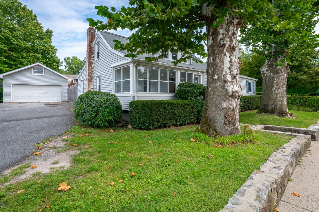 House in Stamford, Connecticut, United States 2 - 19038018