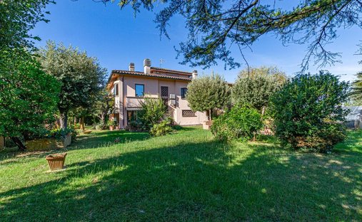 Villa a Santa Lucia-La Borra, Pontedera, Toscana 1
