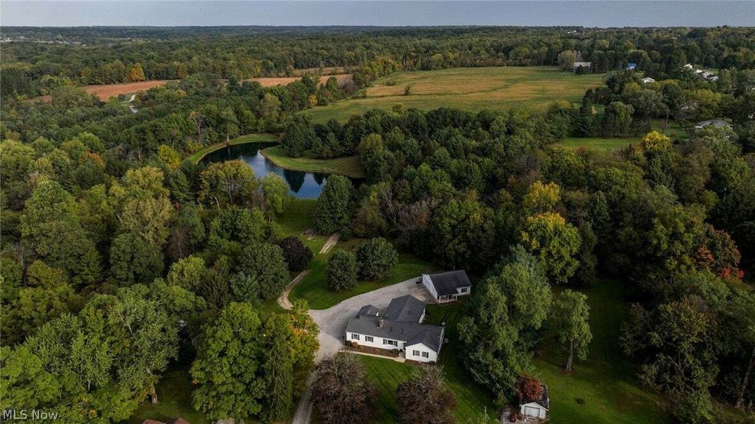 House in Westfield Center, Ohio, United States 2 - 19039667