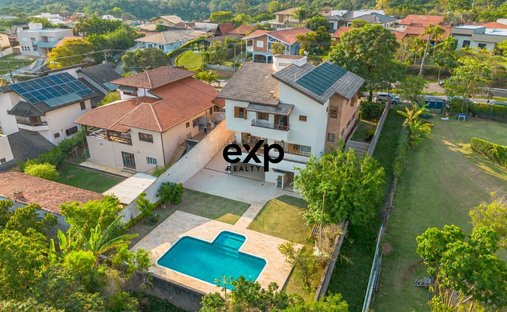 House in Vinhedo, State of São Paulo, Brazil 1