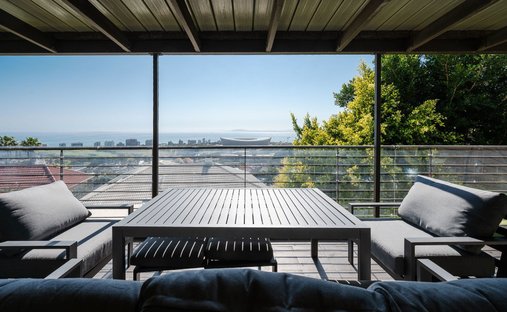 Townhouse in Green Point, Atlantic Seaboard, Cape Town 1