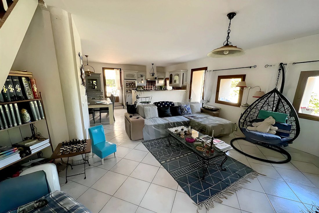 Villa a Meyreuil, Provenza-Alpi-Costa Azzurra, Francia 4 - 19037944