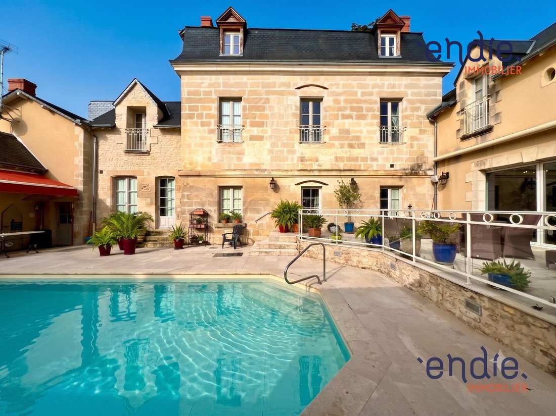 House in Saint-Georges-les-Baillargeaux, Nouvelle-Aquitaine, France 3 - 19041501