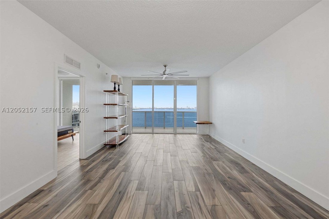 Condominio en Miami, Florida, Estados Unidos 2 - 18414827