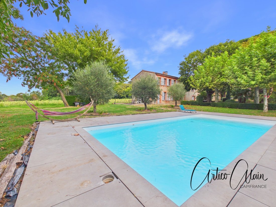 Country House in Villefranche-de-Lauragais, Occitania, France 1 - 19040509