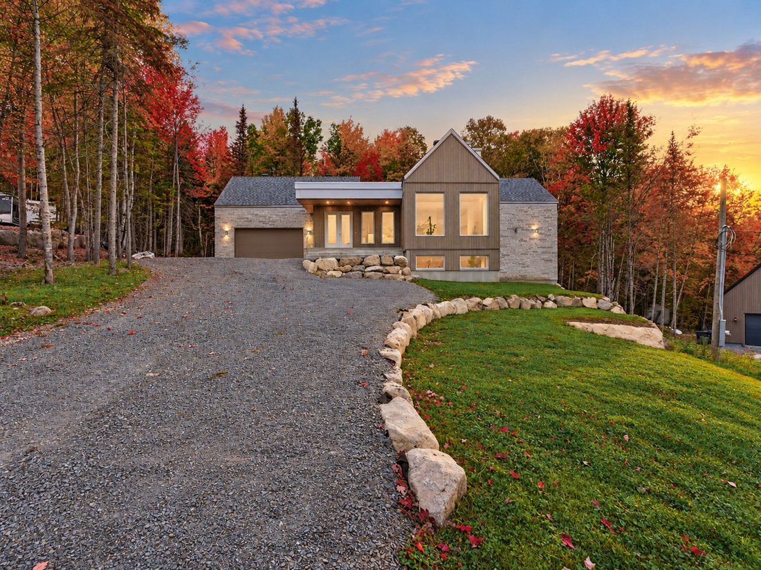 Casa a Sainte-Adèle, Québec, Canada 1 - 19040247