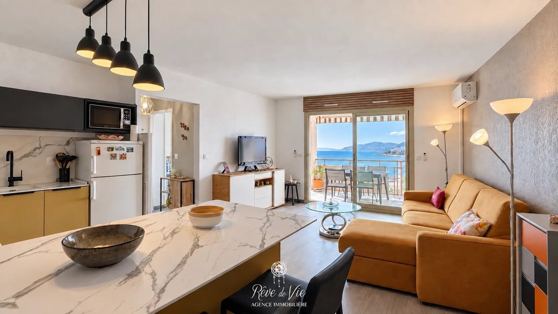 Apartment in Le Lavandou, Provence-Alpes-Côte d'Azur, France 3 - 19037143