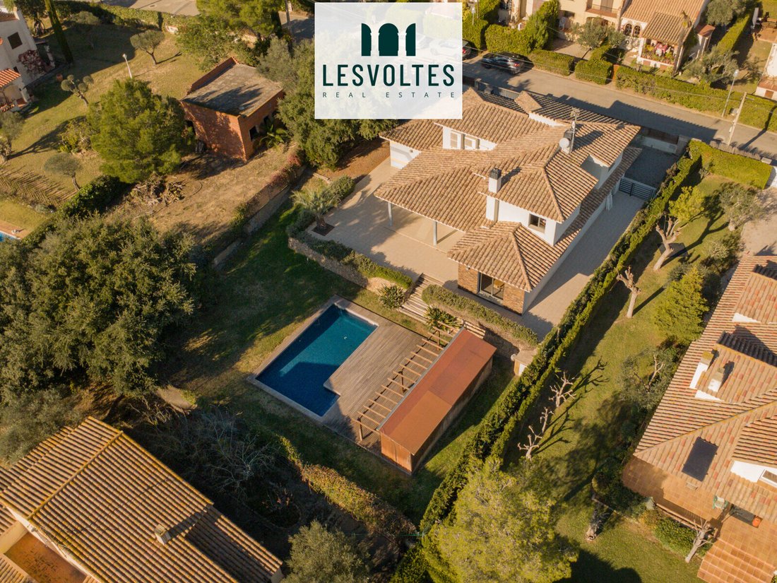 House in Torroella de Montgri, Catalonia, Spain 2 - 19037097