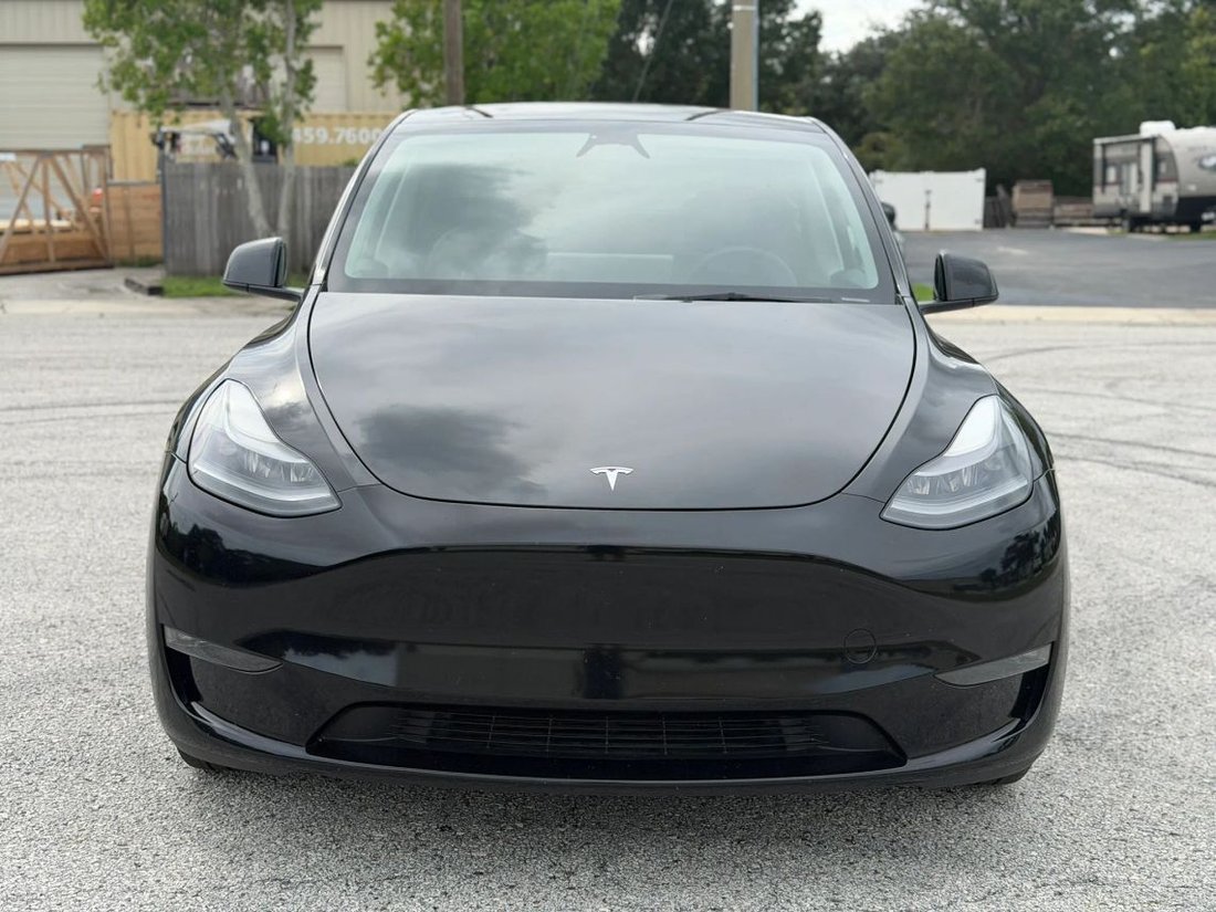Suv in Pinellas Park, FL, United States 2 - 19040657