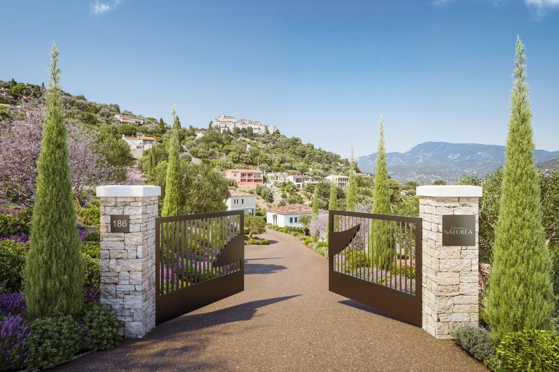 House in Carros, Provence-Alpes-Côte d'Azur, France 2 - 19041368
