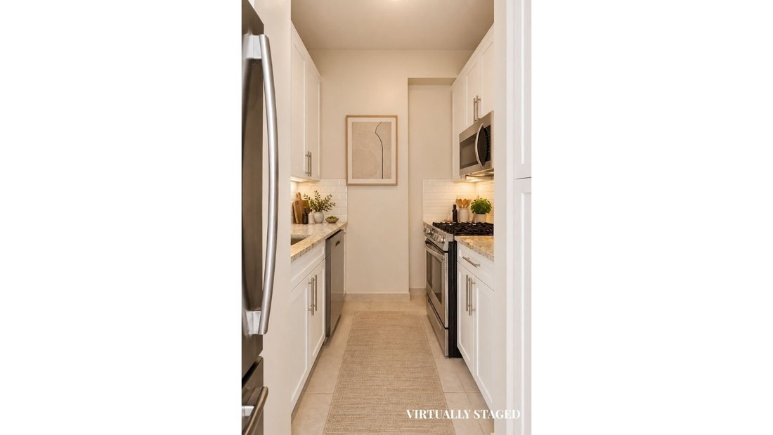 Condo in New York, New York, United States 3 - 19040356