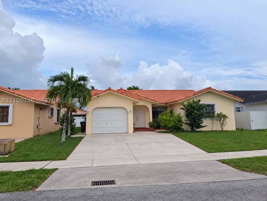 House in Miami Lakes, Florida, United States 3 - 19039612
