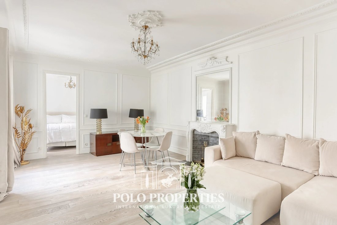 Apartment in Porte Dauphine, Paris 16e Arrondissement, Paris 2 - 19037181
