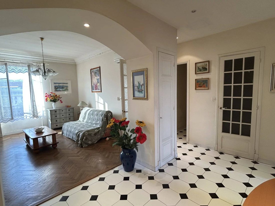 Appartamento a Nizza, Provenza-Alpi-Costa Azzurra, Francia 2 - 19040334