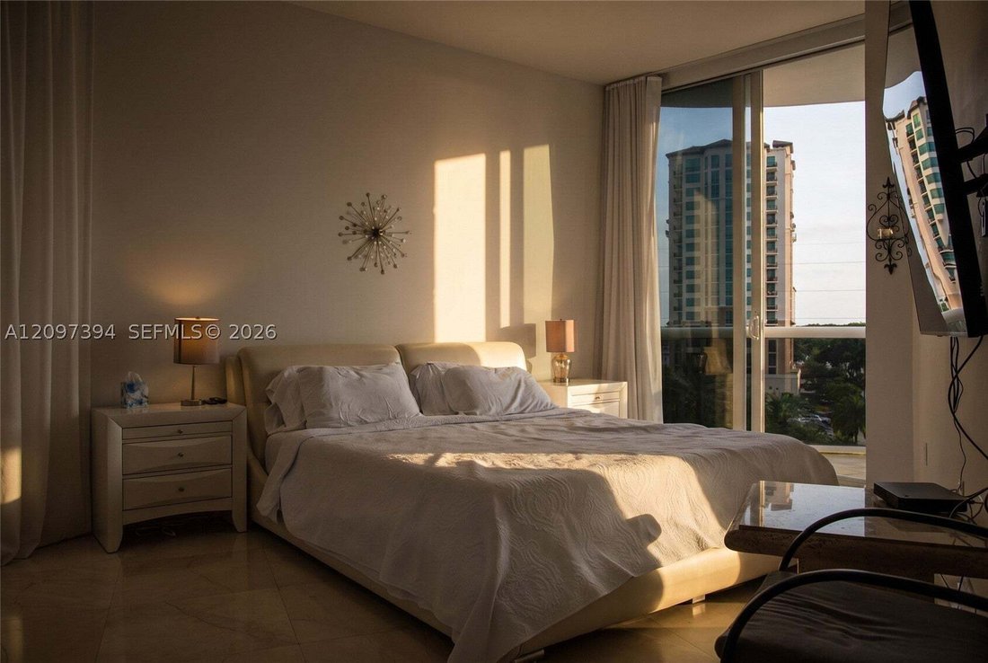 Condo in Golden Beach, Florida, United States 3 - 19039600