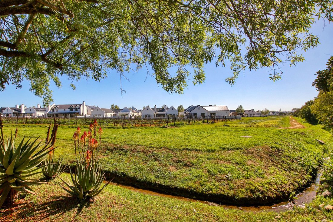 Casa en Croydon Vineyard Estate, Cape Flats, Ciudad del Cabo 3 - 19039106